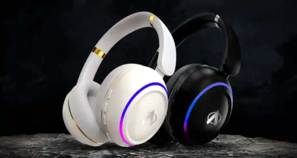 HEADSETS & EARPHONES